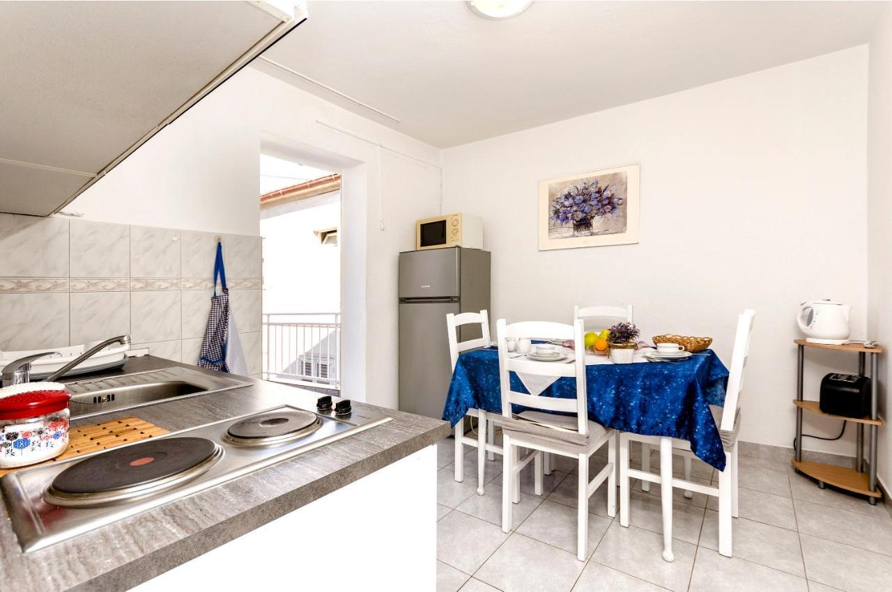 Apartment Ljubica Vodice Exterior photo