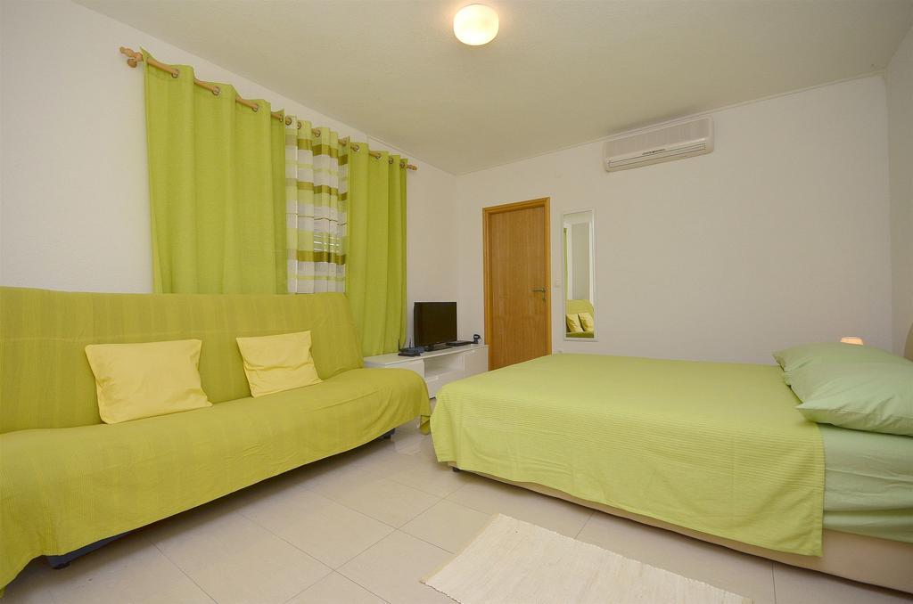 Apartment Ljubica Vodice Exterior photo